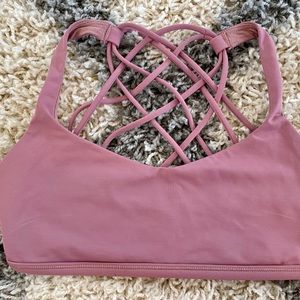 Lululemon mauve sports bra